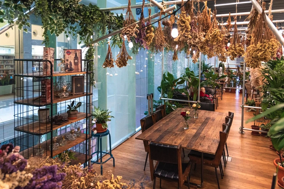 Walking On Sunshine floral cafe