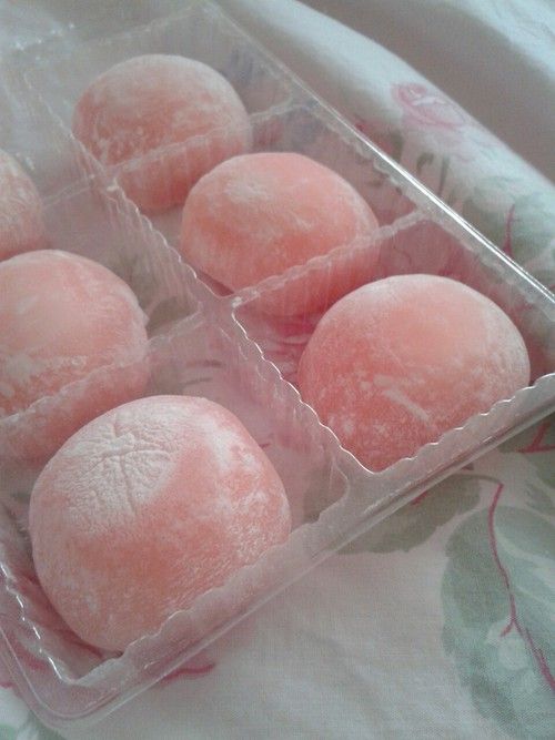 Pink mochi