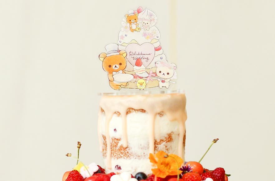rilakkuma-themed wedding cake topper
