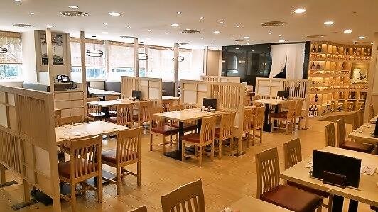 Tomi Sushi restaurant interior