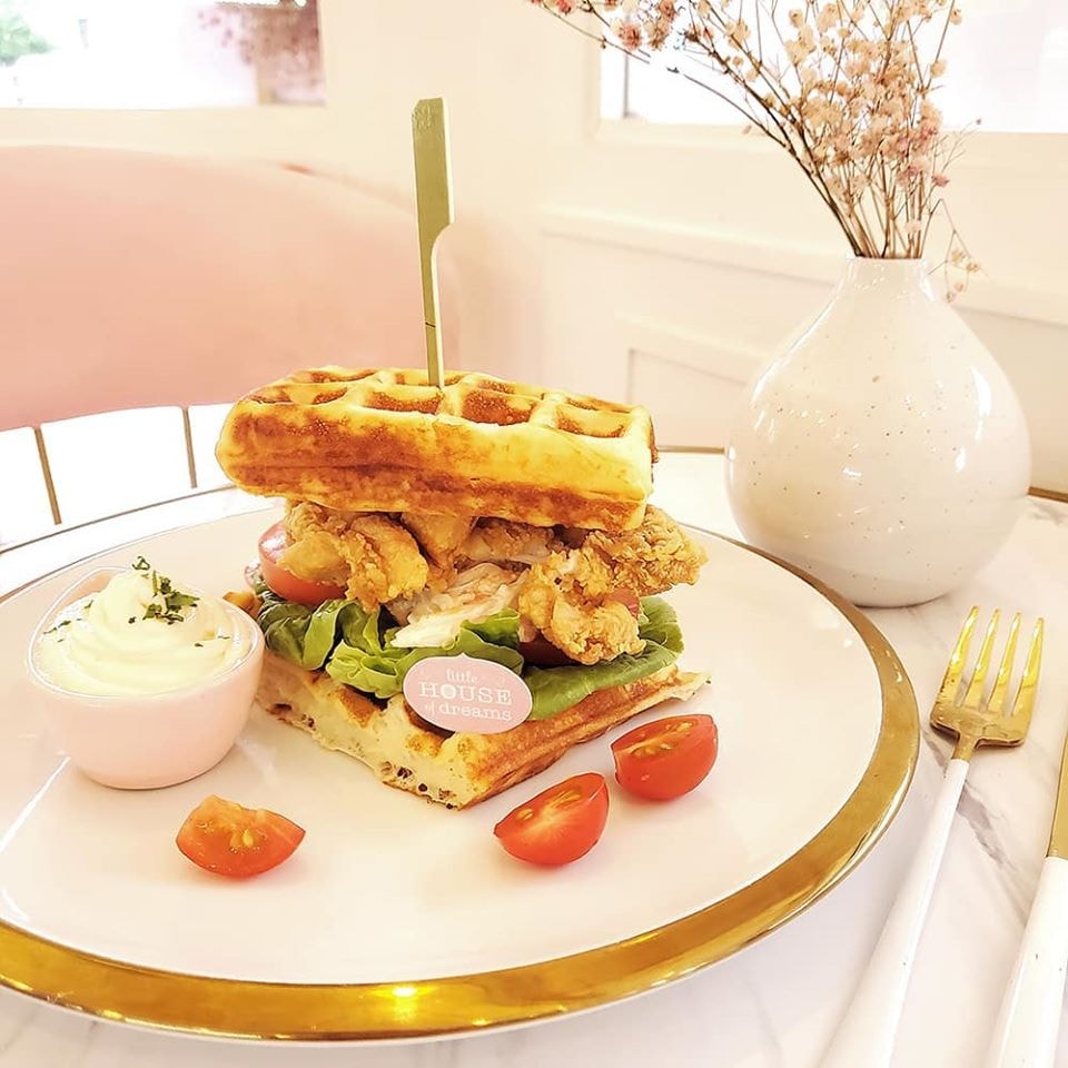waffles and chicken at Little House of Dreams