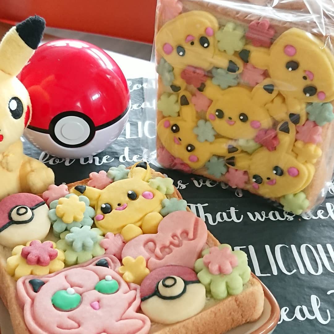 pokemon toast and cookie art with flowers