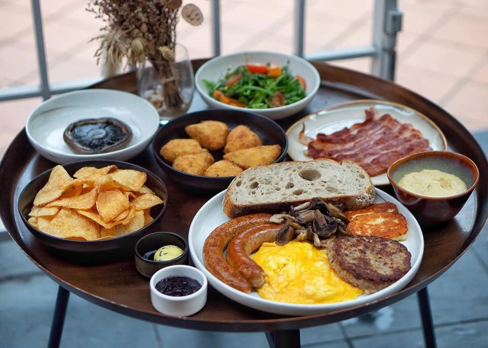breakfast at Bearded Bella