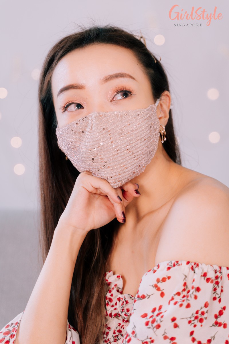 Sparkly pink eyeshadow look