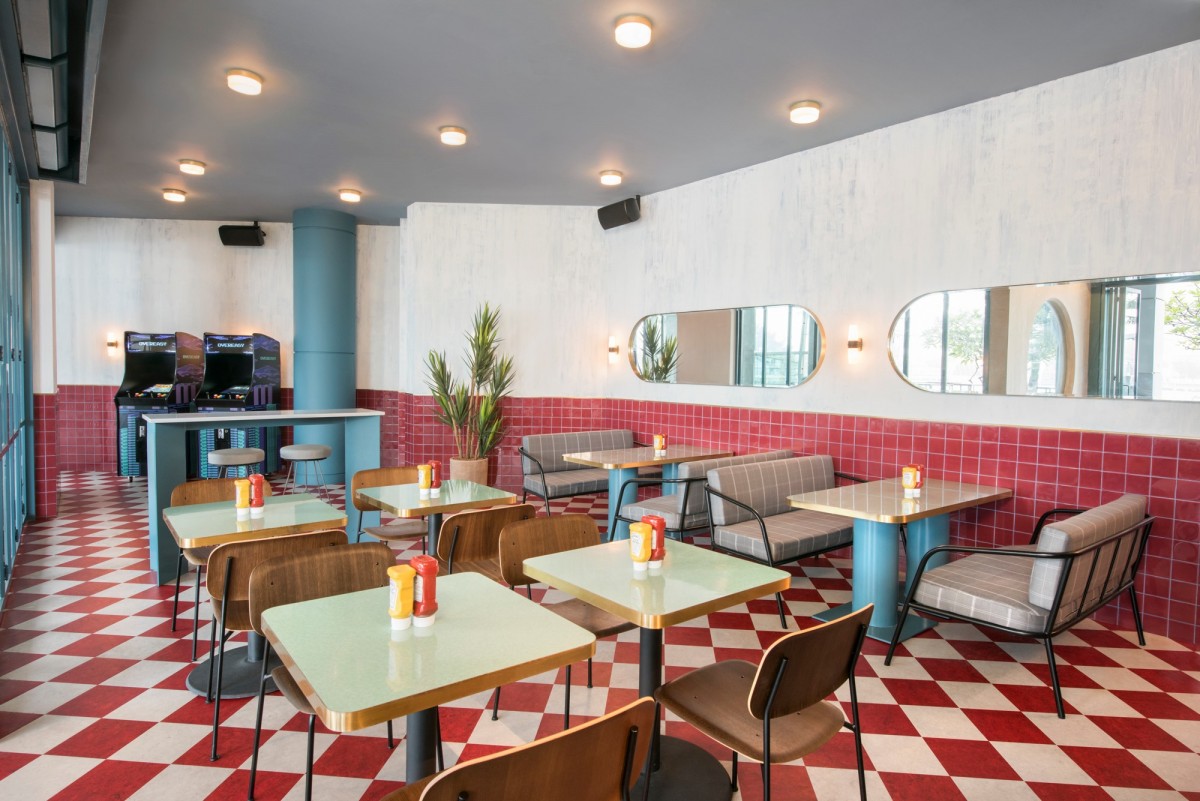 OverEasy retro style american diner