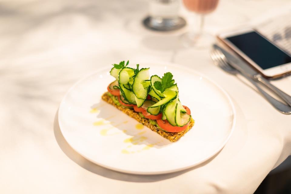 COMO Cuisine salmon and cucumber on toast