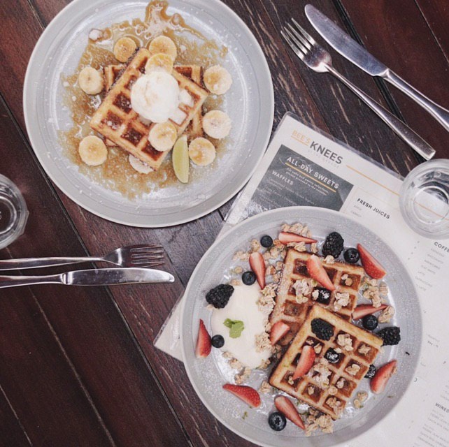 waffles ice cream and fruit