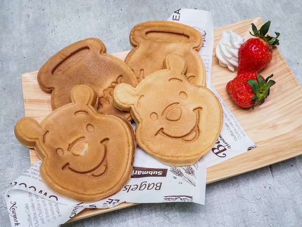 pancakes in Winnie-The-Pooh-Themed YUME coffee shop