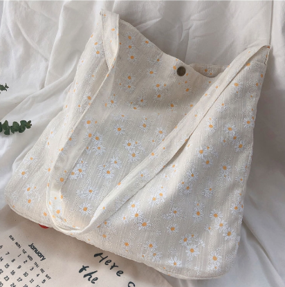 Daisy tote bag