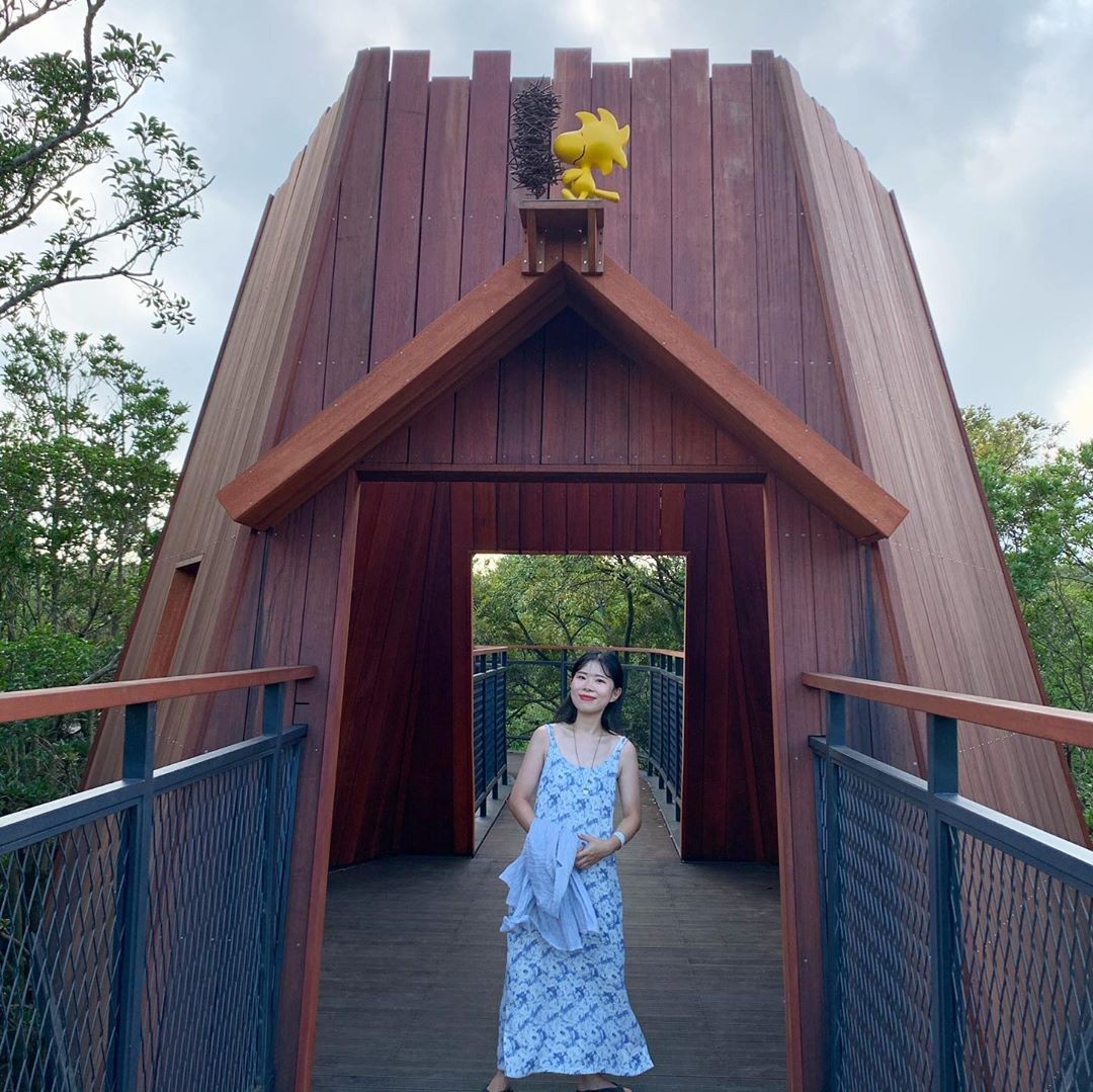 bridge in snoopy garden in jeju