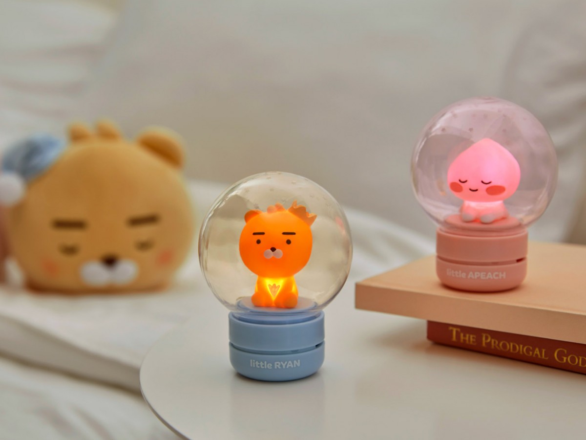 ryan and apeach night lights and air freshener