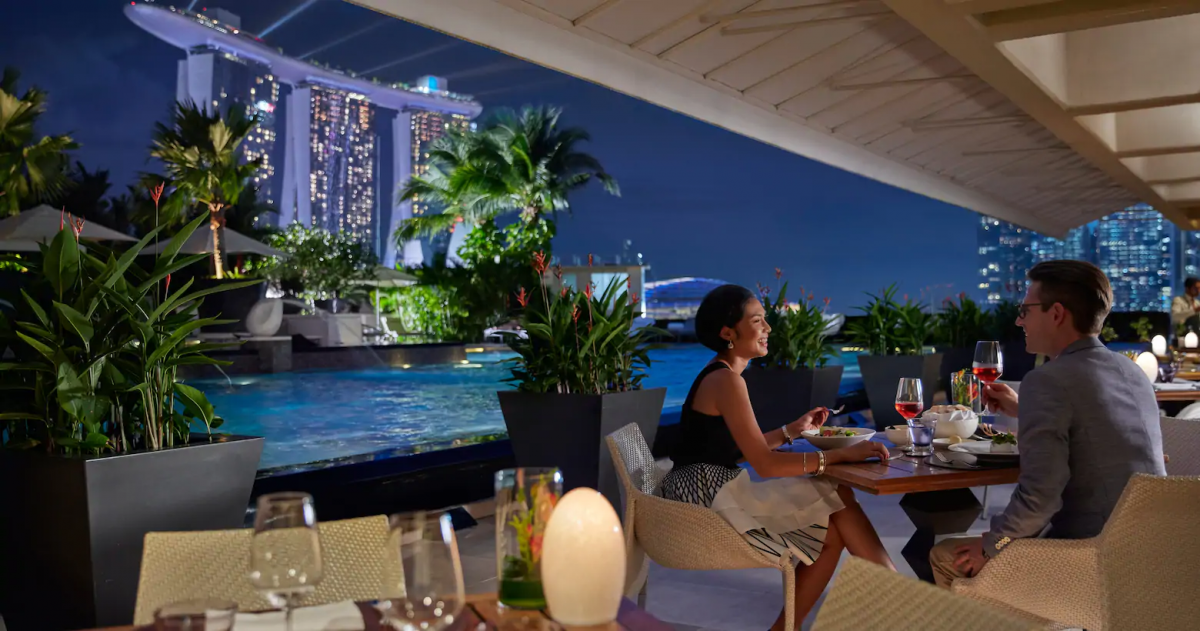 Mandarin Oriental Singapore hotel staycation 40% off promotion