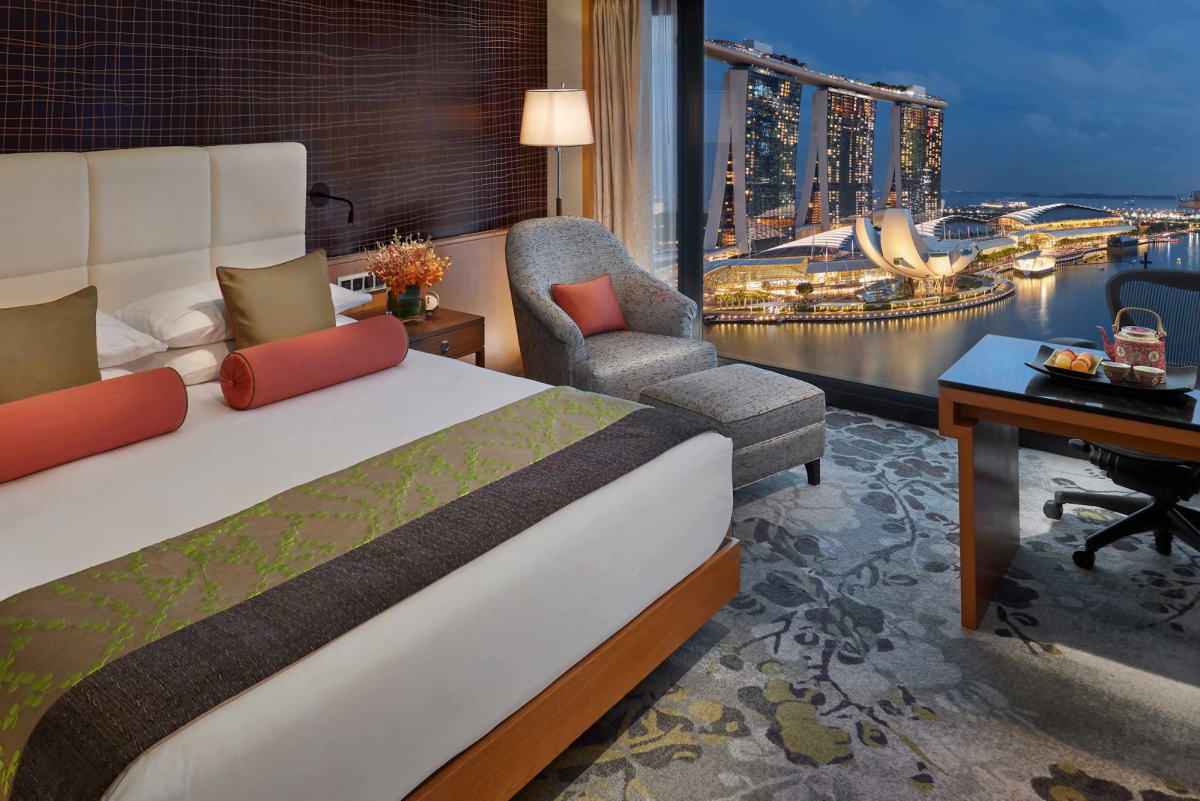 Mandarin Oriental 40% off staycation Singapore