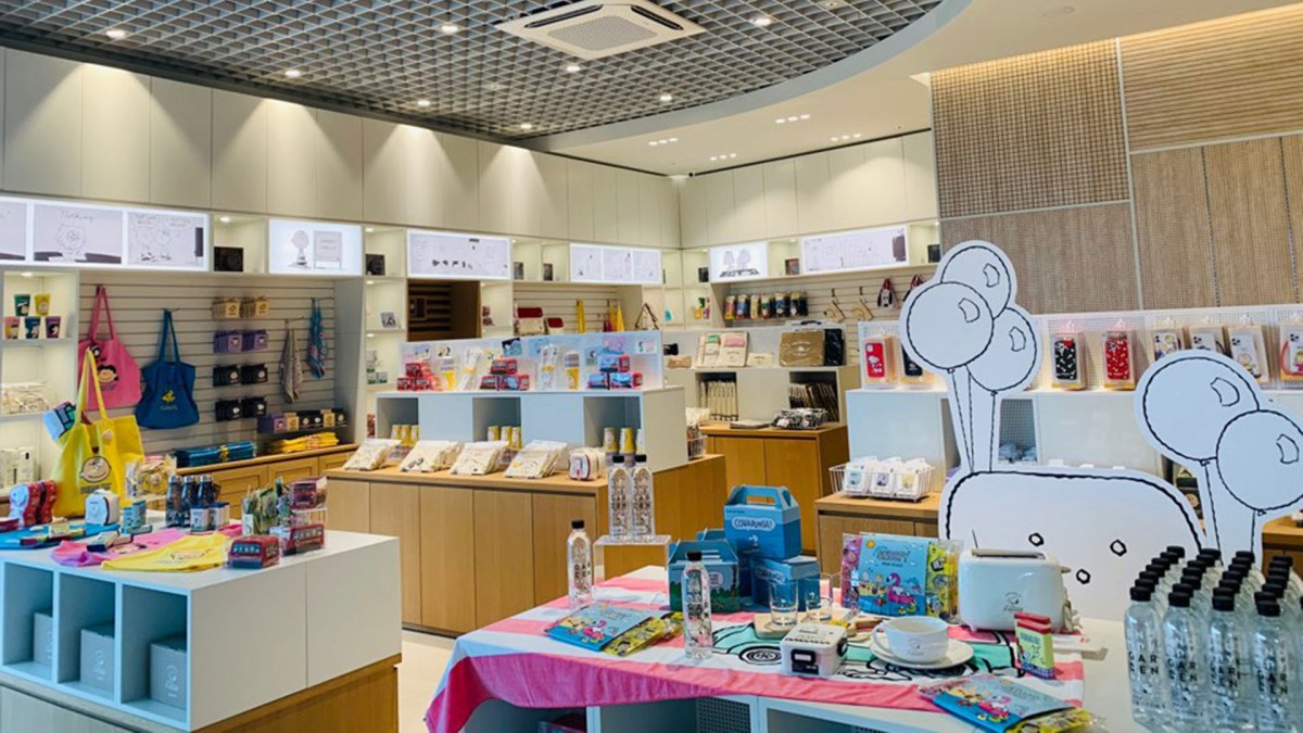merchandise store at snoopy garden jeju