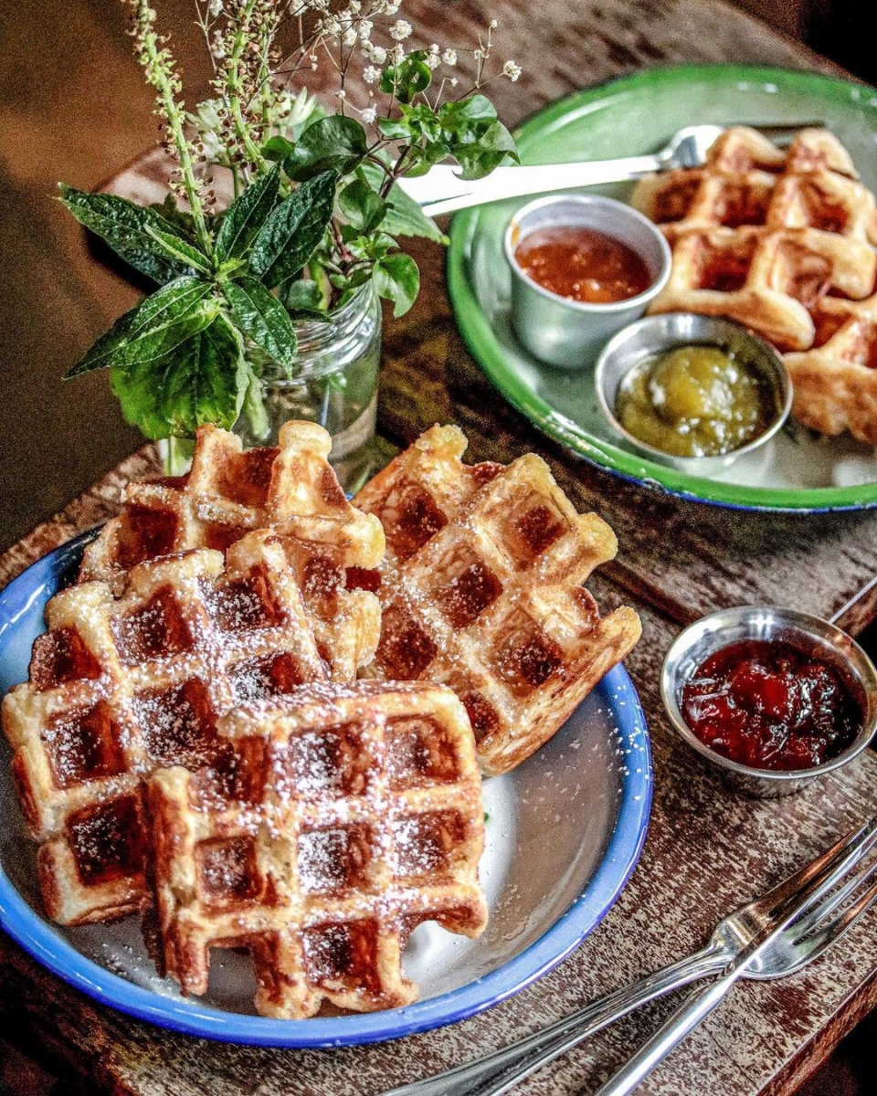 Waffles at Tiong Bahru Bakery