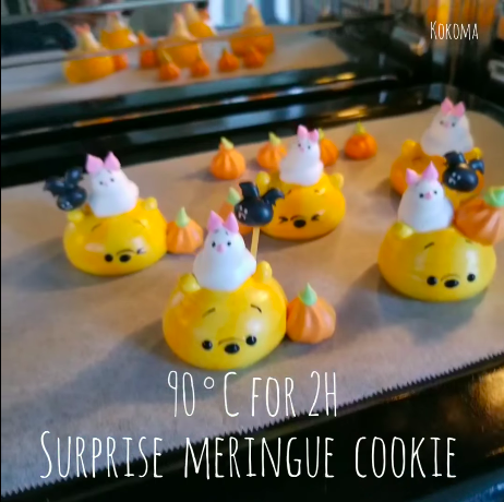 winnie the pooh meringue with sprinkle surprise inside