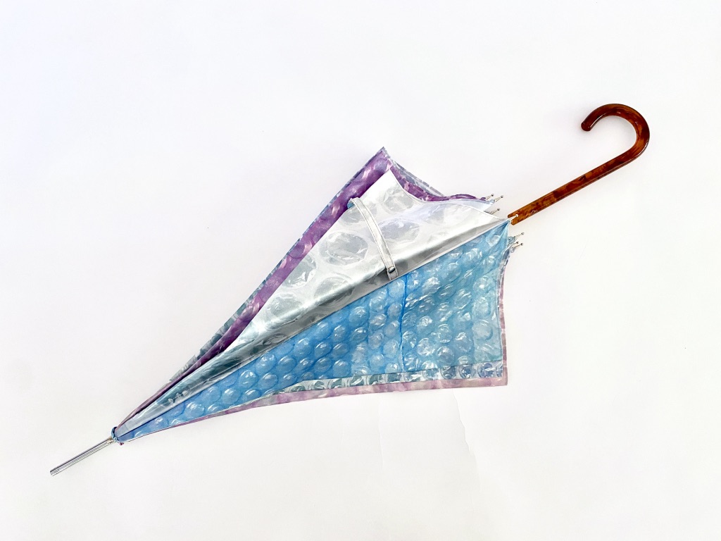 Bubble wrap umbrella closed up