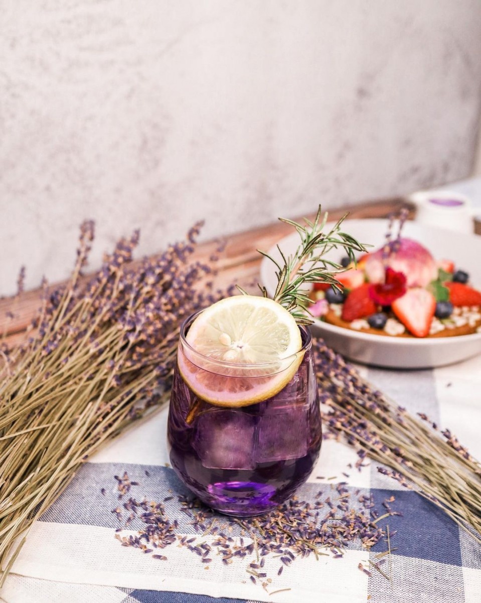Cafe Coco lavender drink