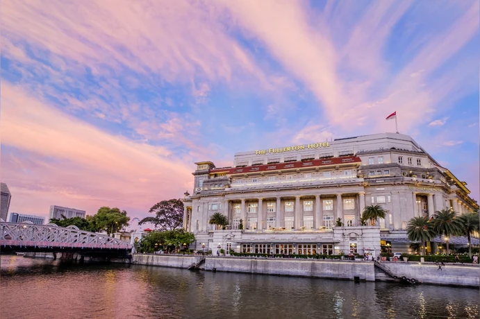 The Fullerton Hotel 60% staycation promotion Singapore