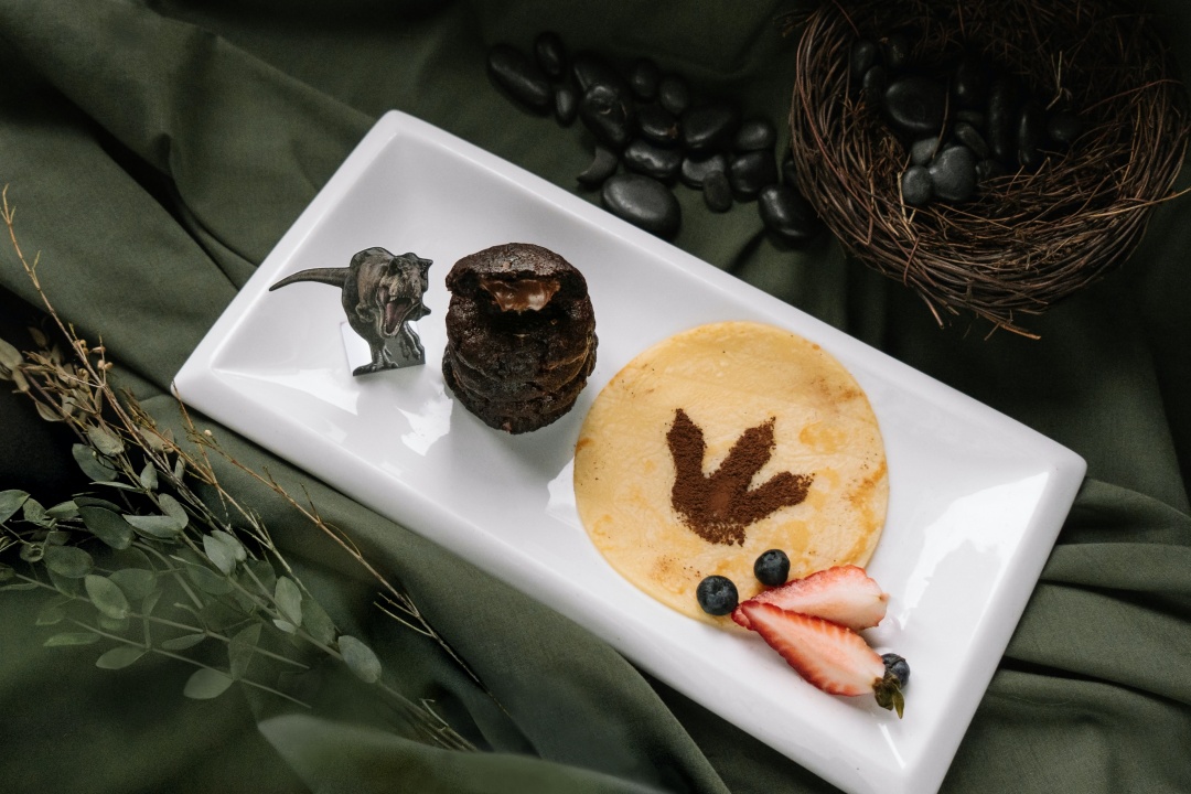 Jurassic World Cafe Lava cookies