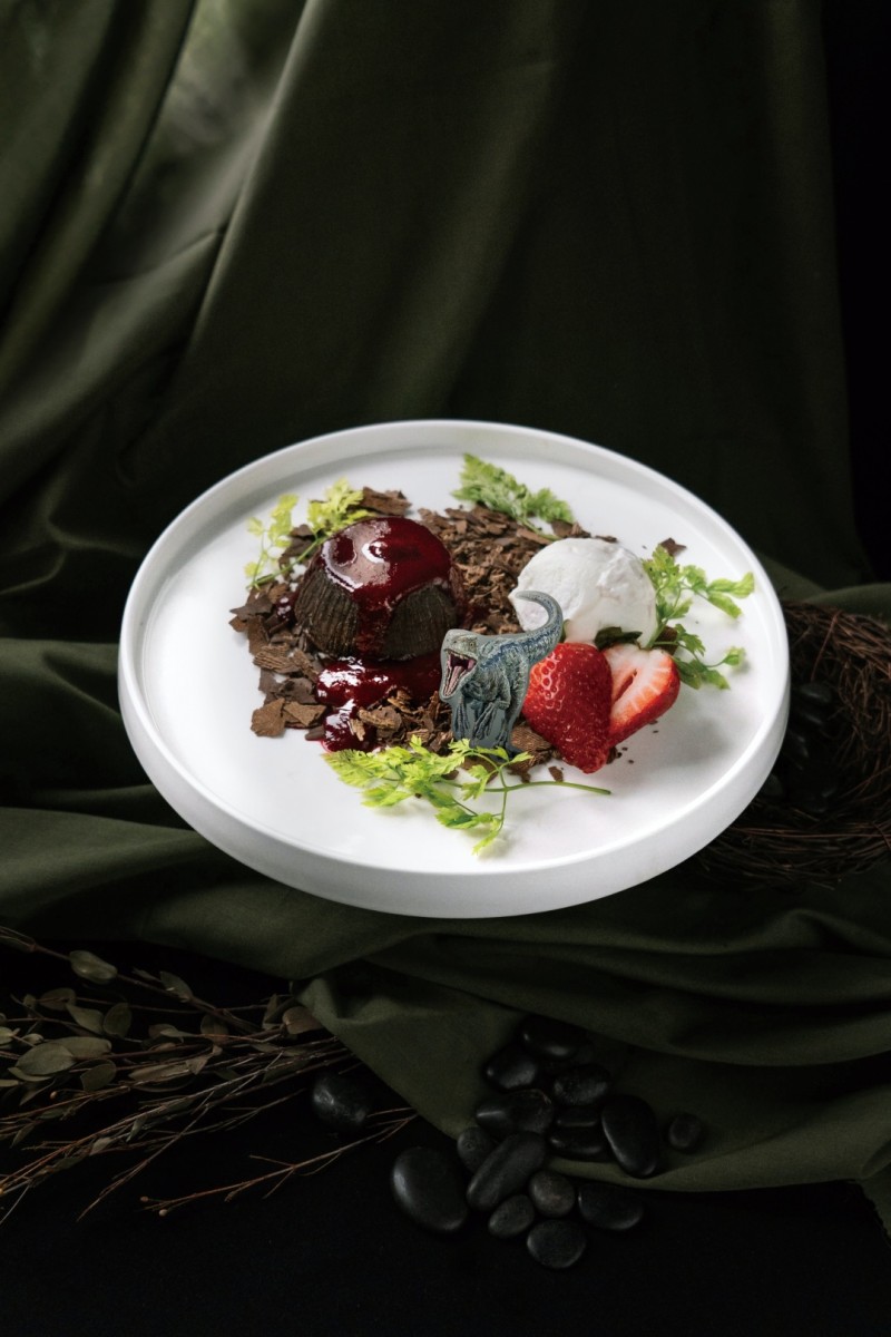 Jurassic World Cafe Lava dessert