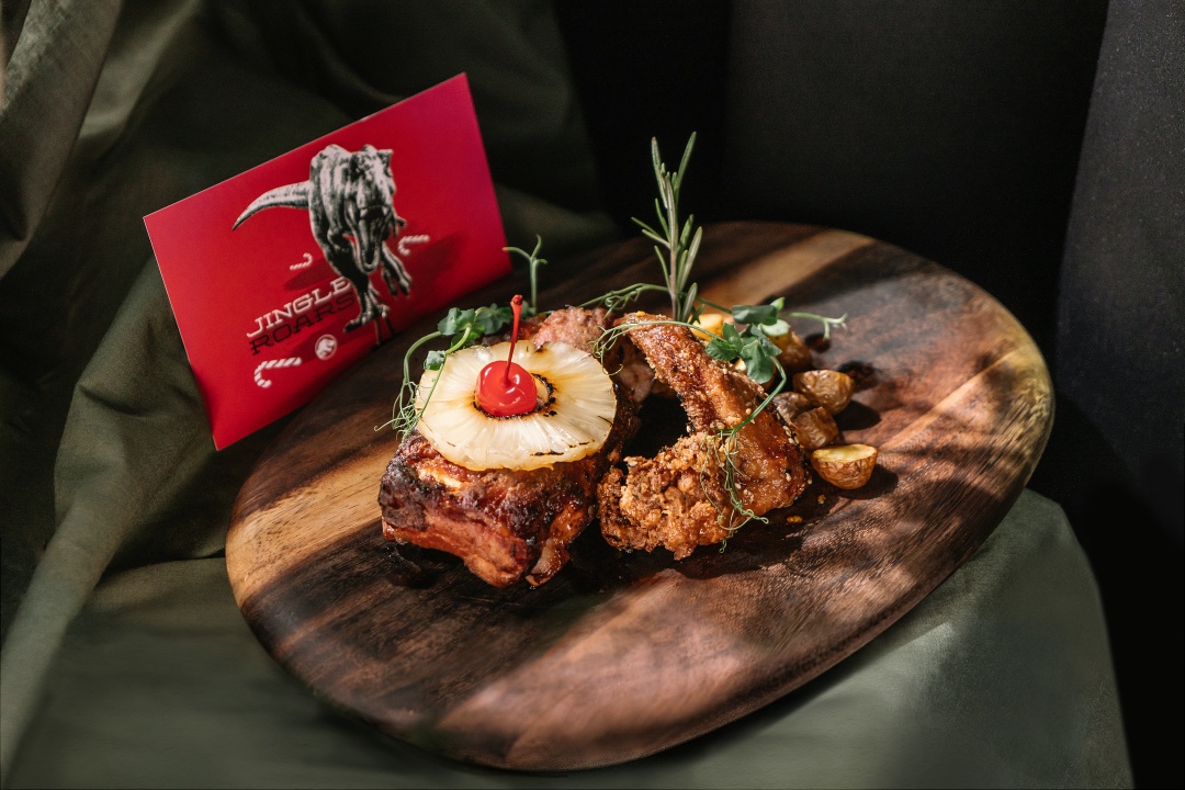 Jurassic World Cafe Meat platter