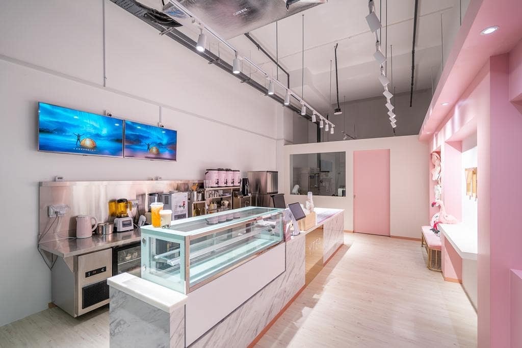 YTEA pink bubble tea cafe Singapore