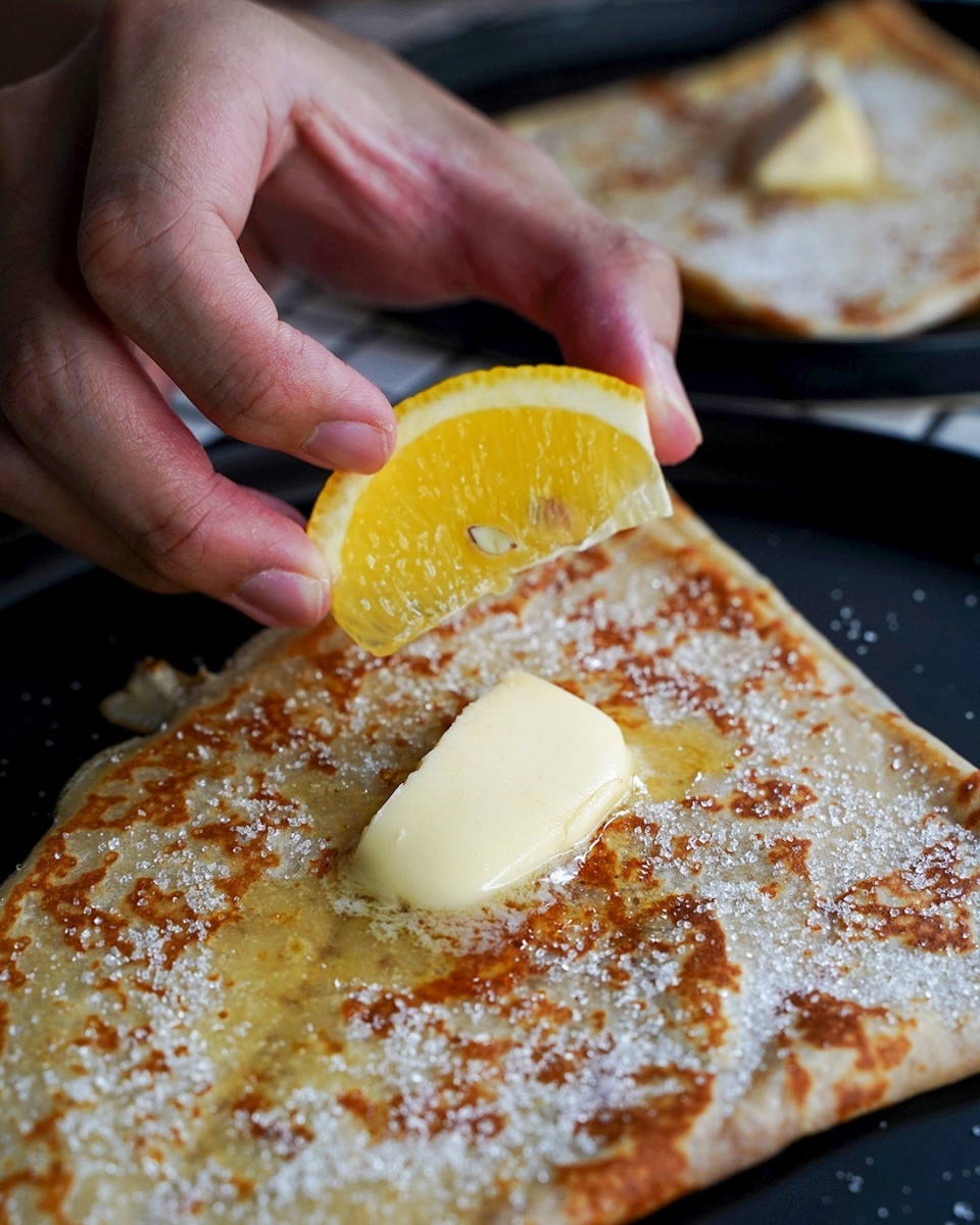 French Fold dessert crepe