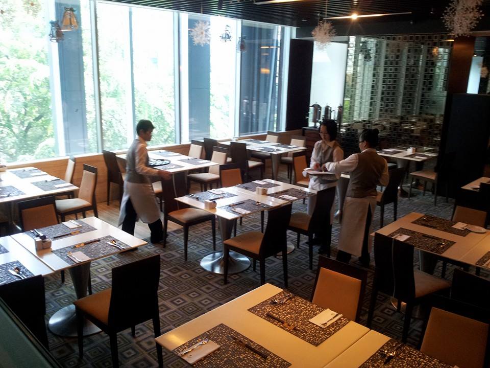 Triple Three @Mandarin Orchard Singapore restaurant