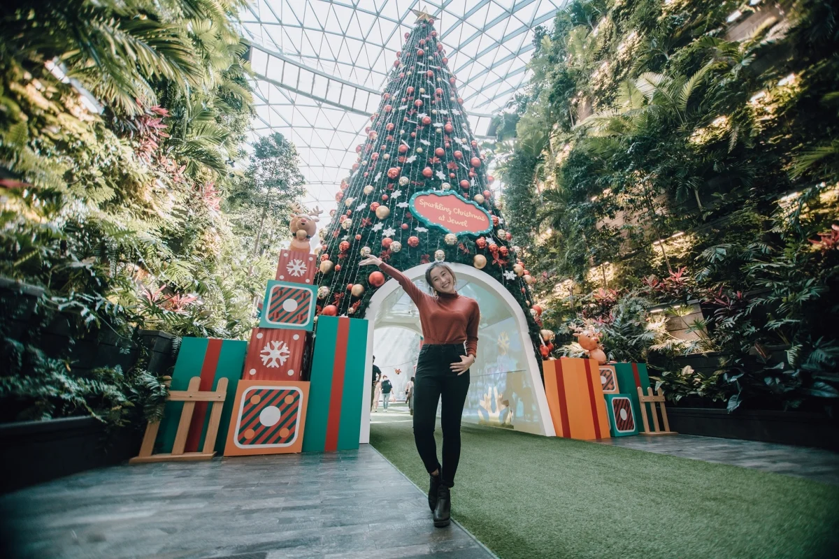 Christmas light-up Singapore 2020 Changi Airport