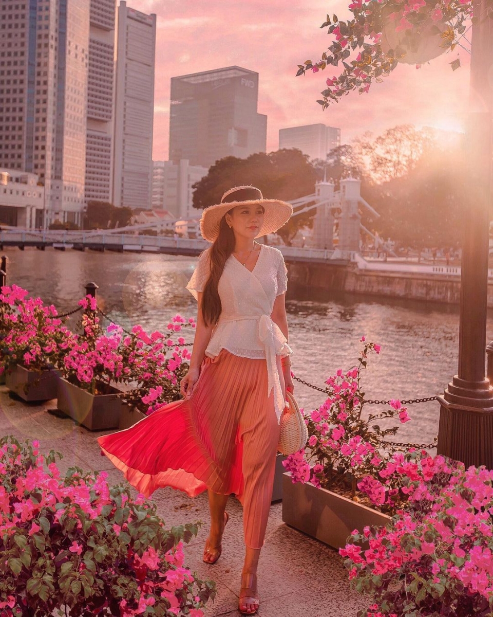 sunset at singapore river