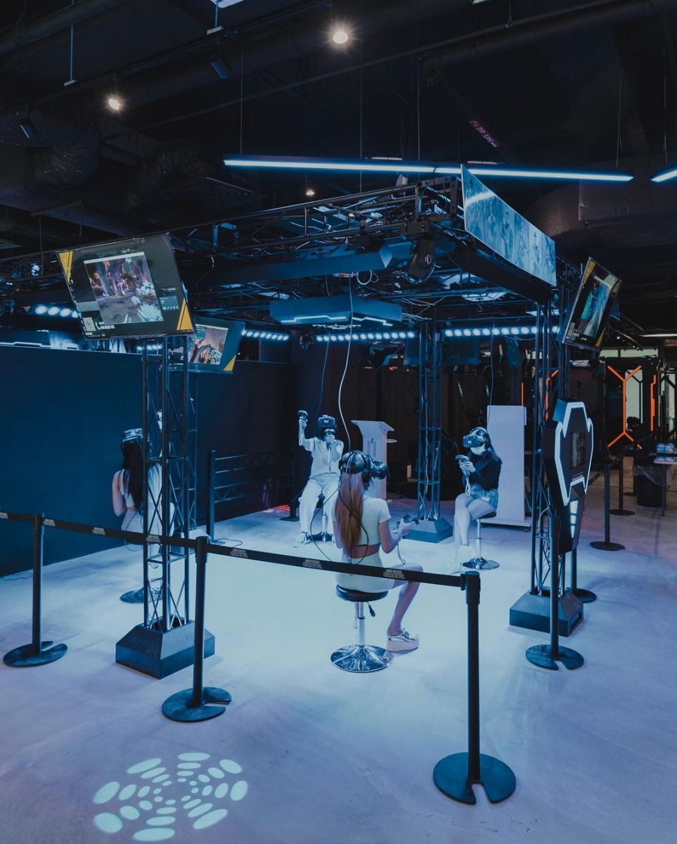 New World Carnival arcade Singapore Marina Square VR games