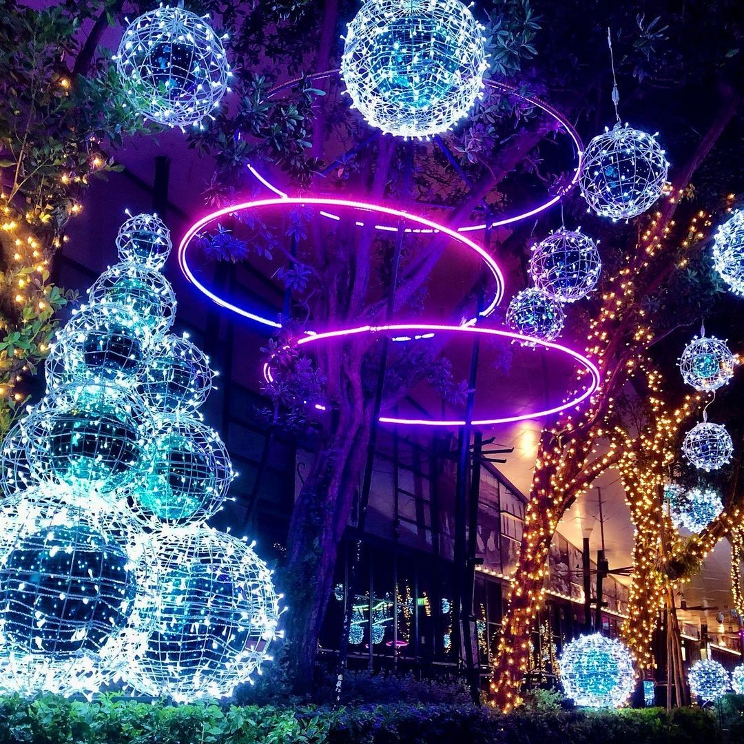 Christmas light-up Singapore 2020 Quayside Isle Sentosa