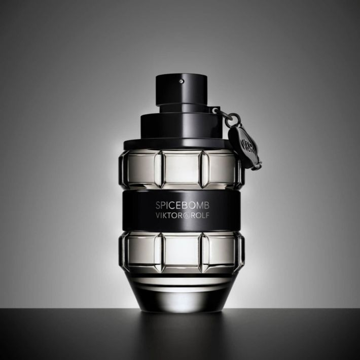Victor & Rolf -Spice Bomb Eau de Toilette Spray Singapore