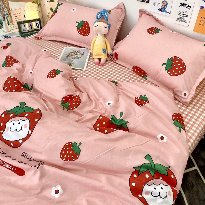 strawberry and pink grid print bed sheet set