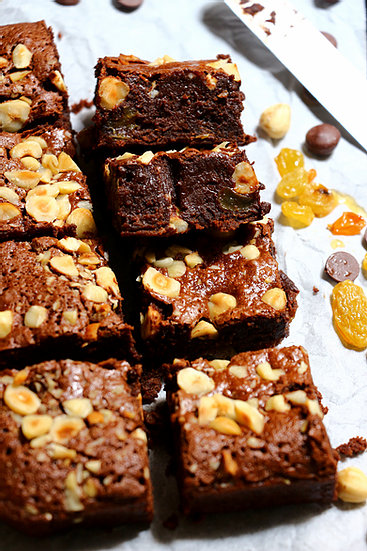 Mai Hiam Buay Pai hazelnut and rum brownies