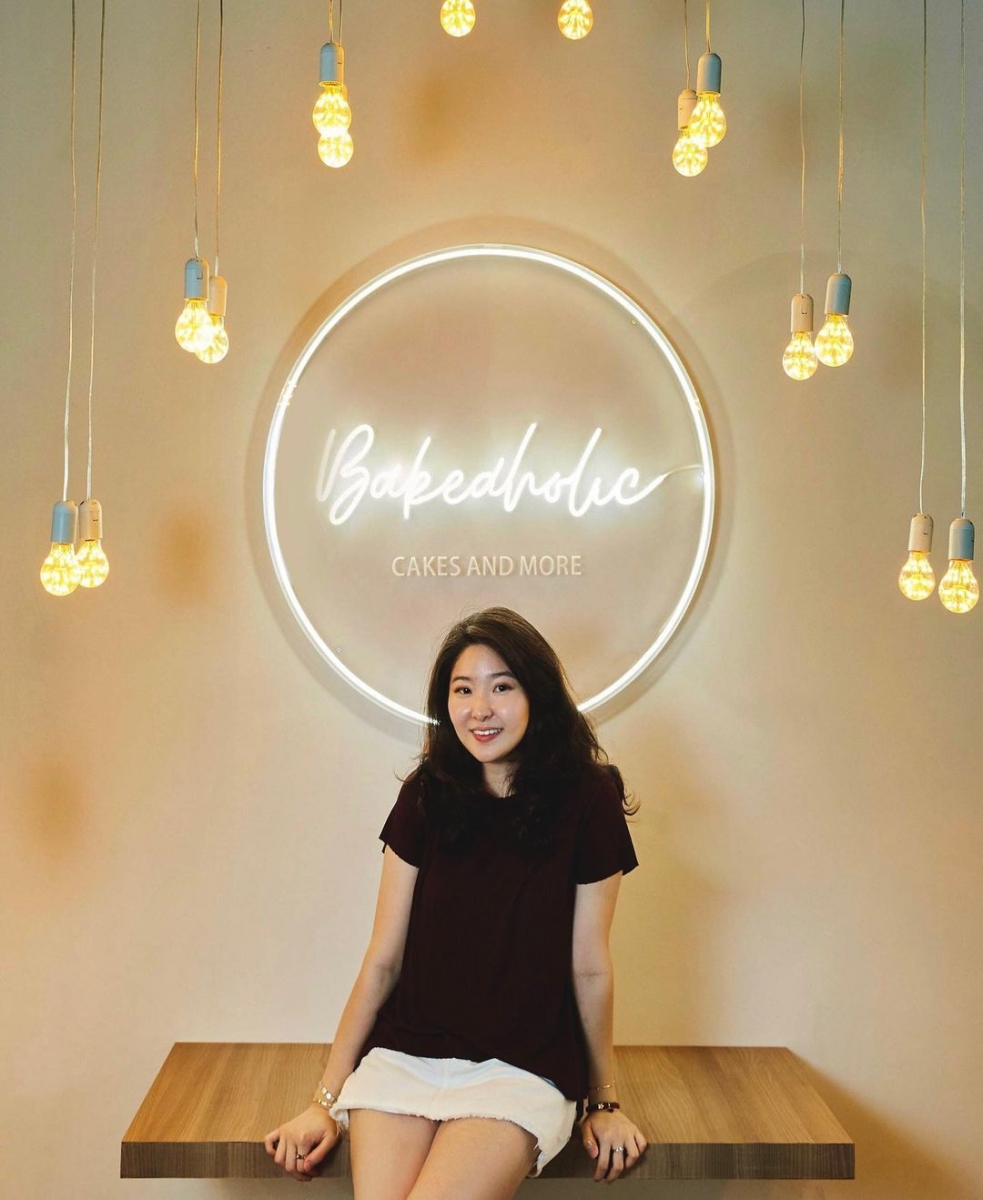 Charmaine Hui at Cafe Bakeaholic