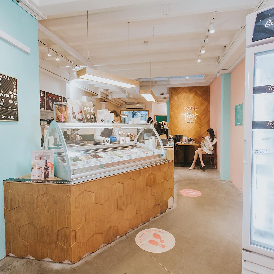 Baileys Treat Bar Singapore Apiary