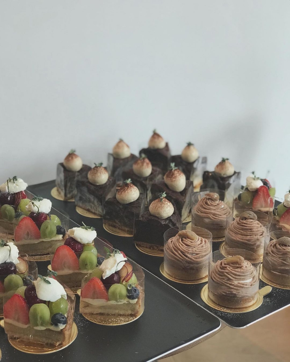 Simple Cafe desserts