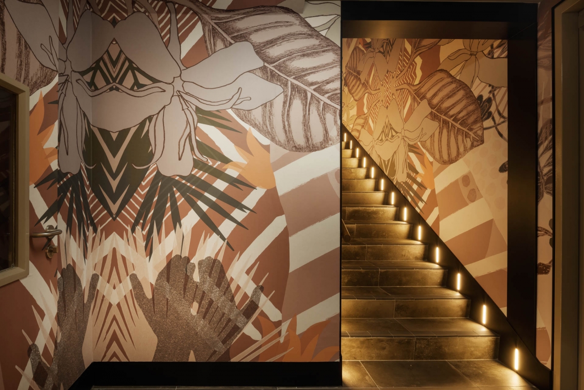 Starbucks Tampines Mall staircase art