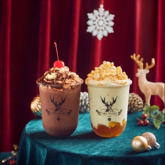 The Alley Cocoa Wonderland and Avocado Yogurt