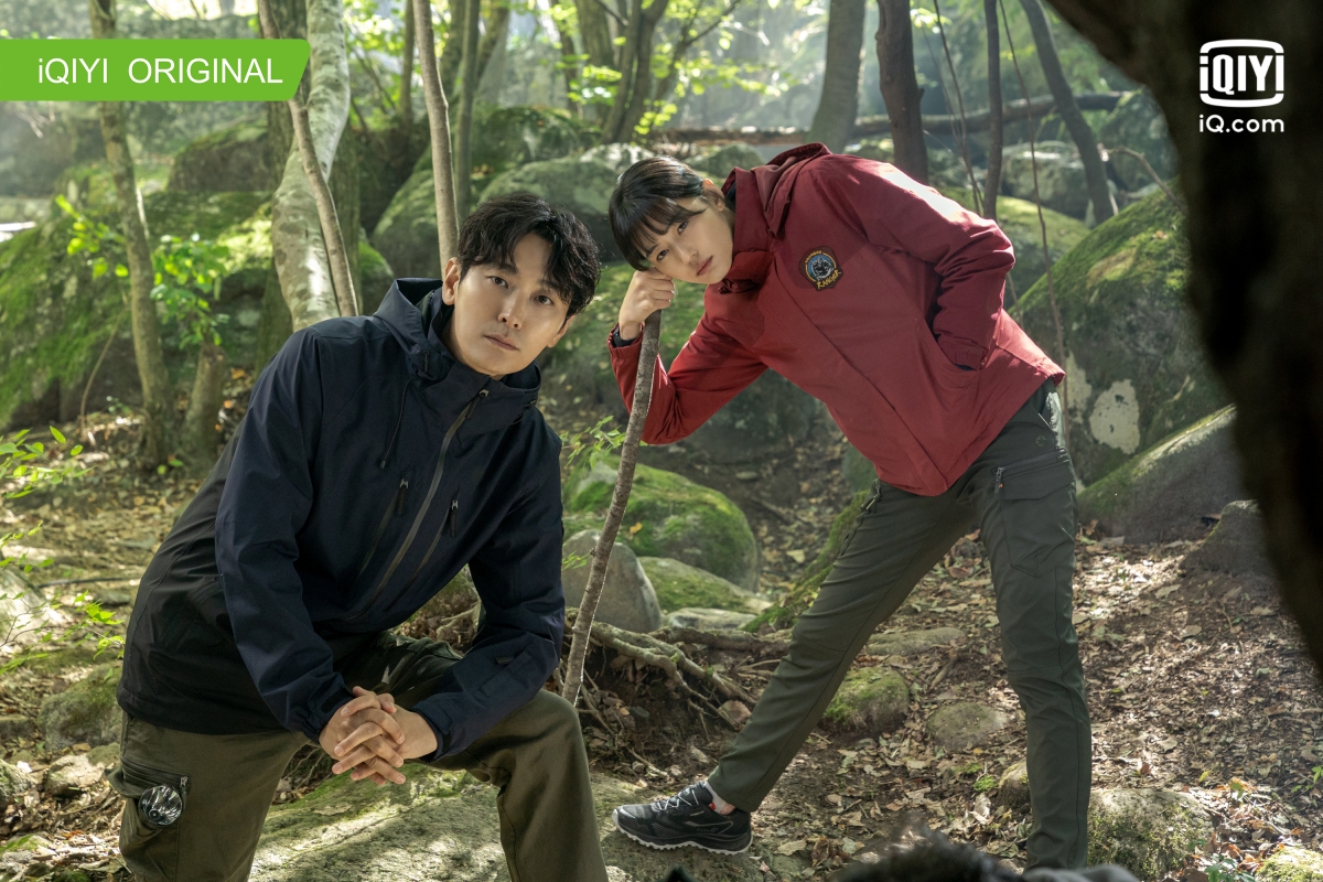 Ju Ji Hoon and Jun Ji Hyun in Jirisan