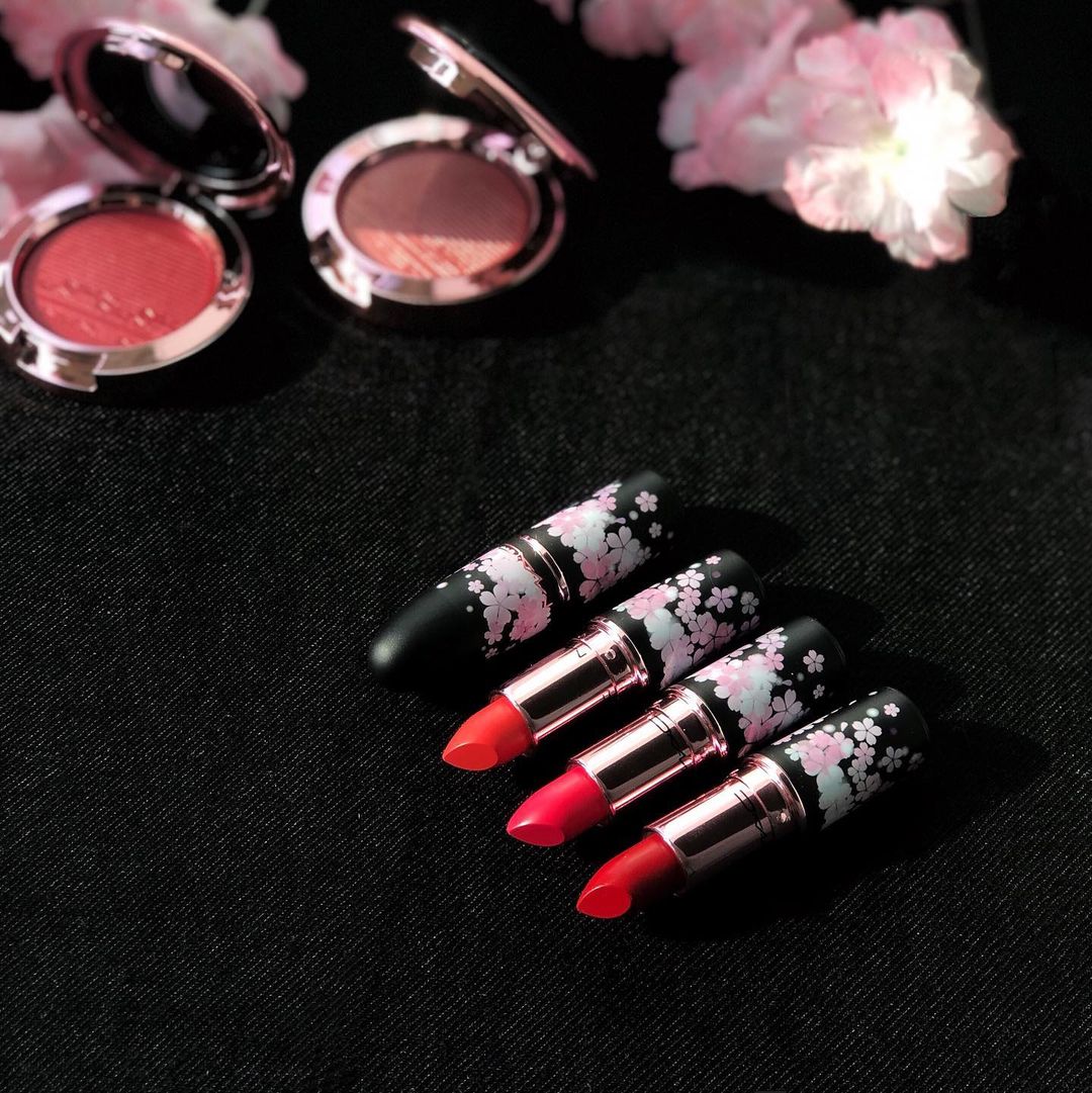 M.A.C Cosmetics Black Cherry Fashion Professional Lipstick