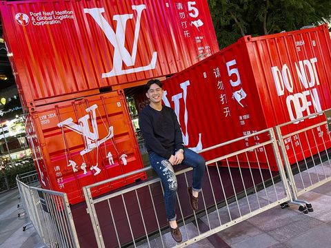Louis Vuitton shipping containers Singapore ION Orchard