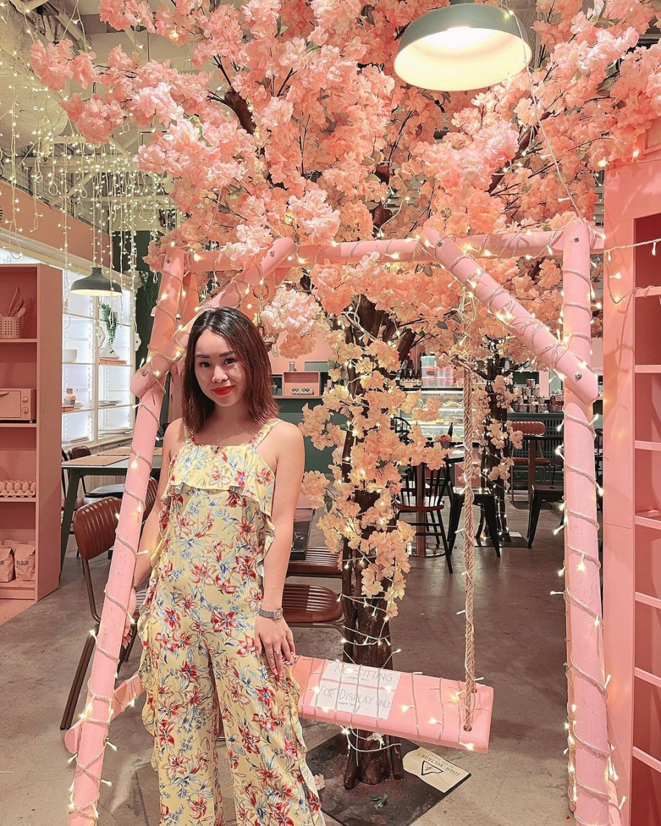brown butter cafe with pink sakura swing chair