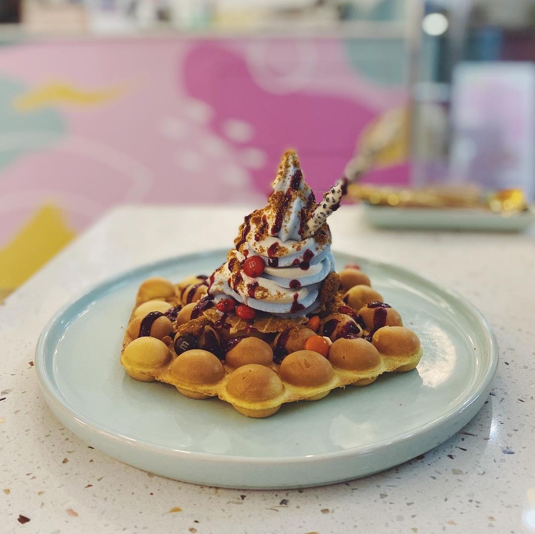 AM:PM cafe Singapore Ang Mo Kio egglet waffles