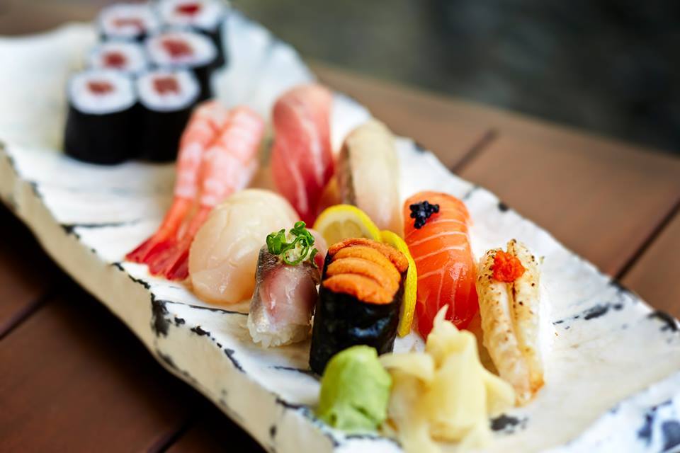 sushi at Keyaki restaurant pan pacific singapore