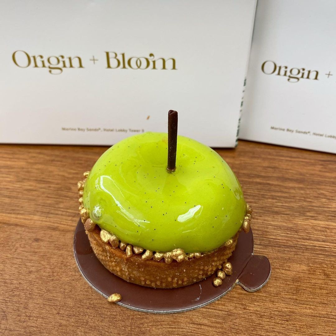 apple tart dessert at origin bloom cafe