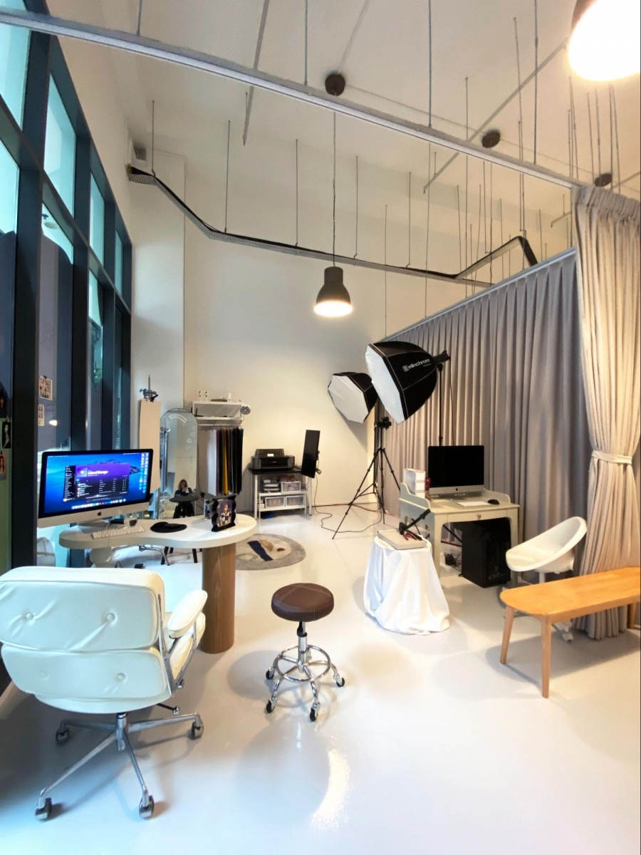 STUDIO03 IC Passport profile photo studio in Singapore