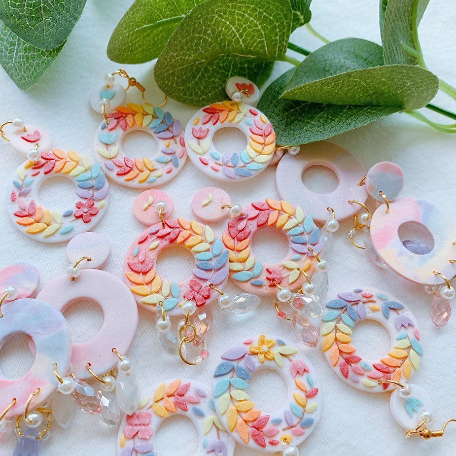 Countrydonuts_ floral clay earrings